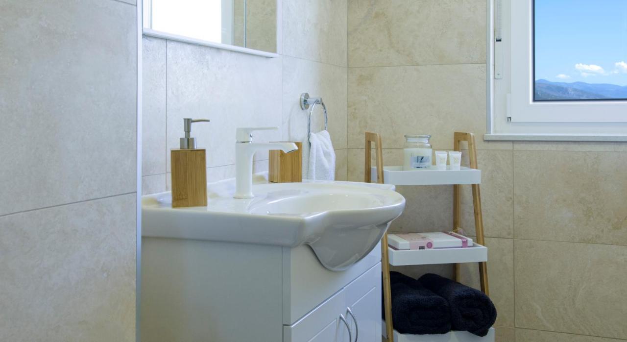 פובילה Apartments King And Queen מראה חיצוני תמונה